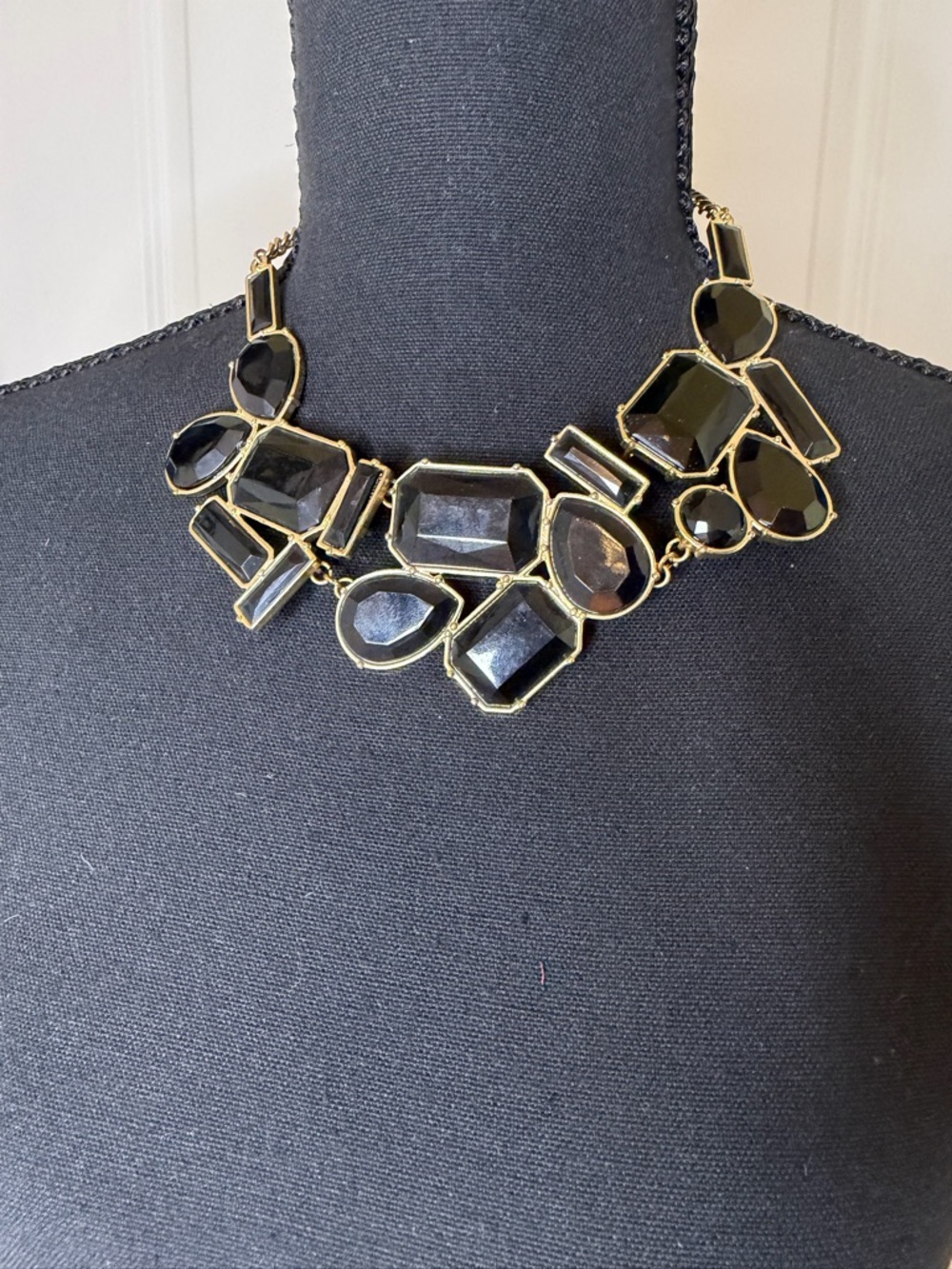 Gold Chain Adjustable Women's Necklace - Elegant Minimalist Choker